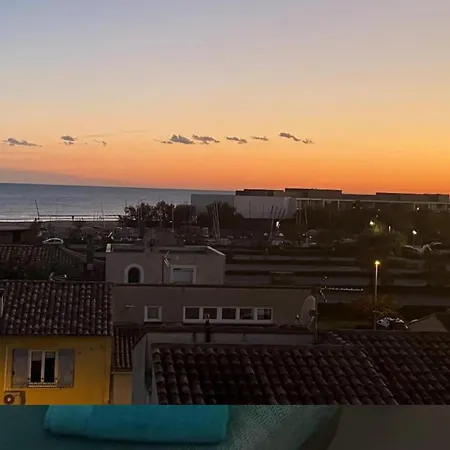 Apartment Rooftop 360 - Jacuzzi - Parking - Clim - Wifi